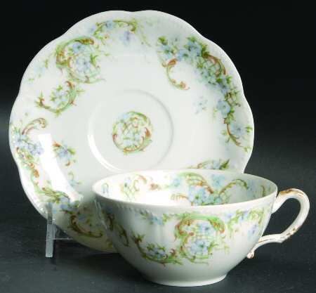 Schleiger 489e Oversized Cup & Saucer Set