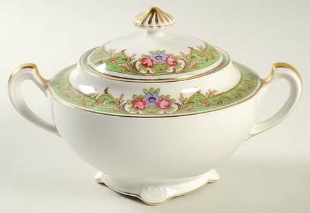 Lucerne Sugar Bowl & Lid