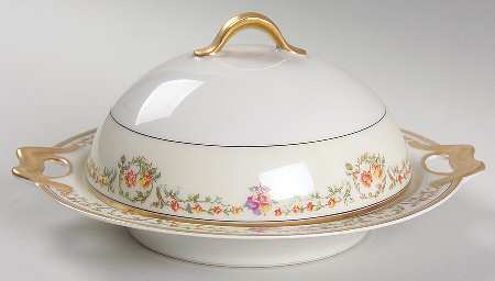 Schleiger 534C Round Covered Butter with Strainer