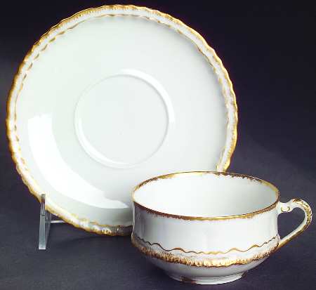 Schleiger 824 Flat Cup & Saucer Set