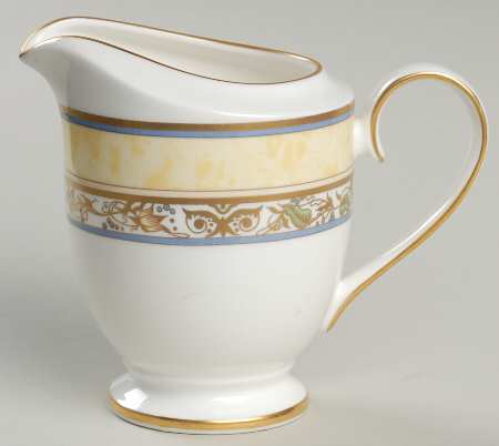 Villa Cannes Creamer