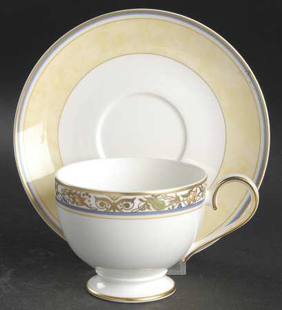 Villa Cannes Footed Cup & Saucer Set