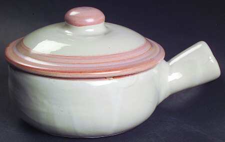 Pear and Grape Pink Porringer & Lid