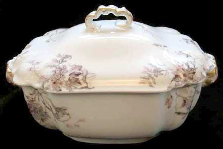 Schleiger 1152-7 Tureen &  Lid