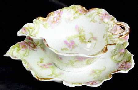 H1593 Footed Cream Soup Bowl & Saucer Set