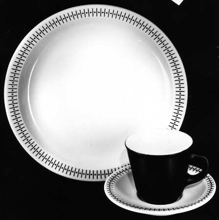 H1003 by Homer Laughlin 