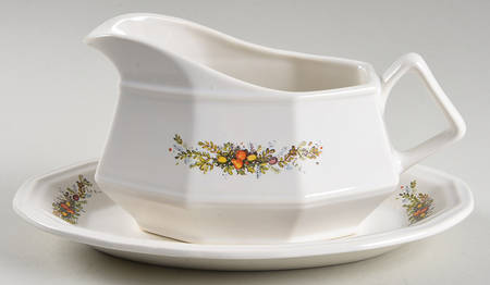 All Seasons Gravy Boat & Underplate