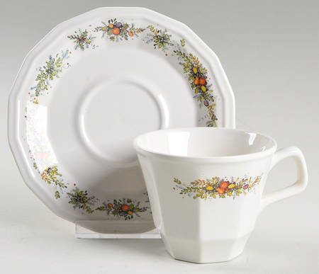All Seasons Flat Cup & Saucer Set
