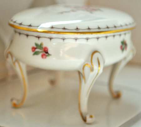 71770 Trinket Box & Lid