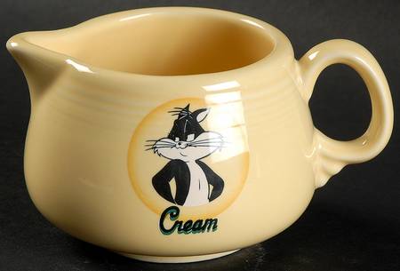 Fiesta Looney Tunes Yellow Creamer