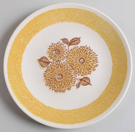 Marigold (Large Yellow Flowers) Salad Plate