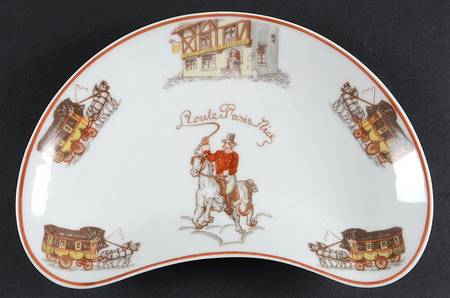H1992 Crescent Salad Plate
