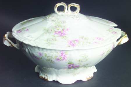 Schleiger 317-4 Tureen &  Lid