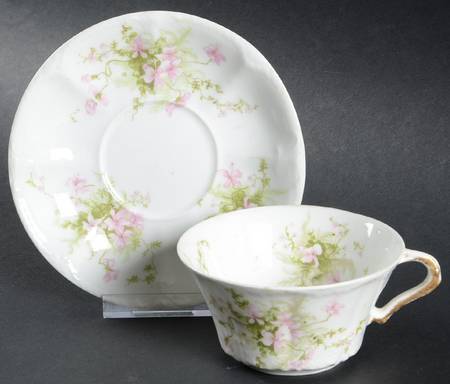 Schleiger 146-3 Flat Cup & Saucer Set