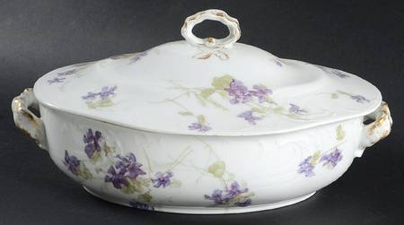 Schleiger 253-1 Oval Covered Vegetable