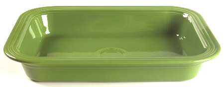 Fiesta Shamrock Green (Intro 2003) 14" Rectangular Baker