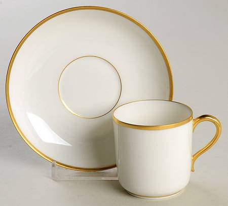 H2358 Flat Demitasse Cup & Saucer Set