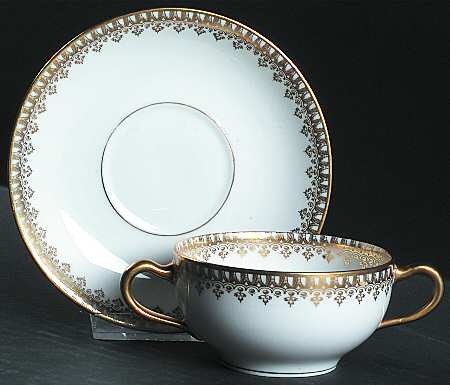 Schleiger 1091-2 Flat Bouillon Cup & Saucer