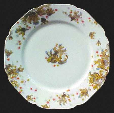 H2399 Dinner Plate