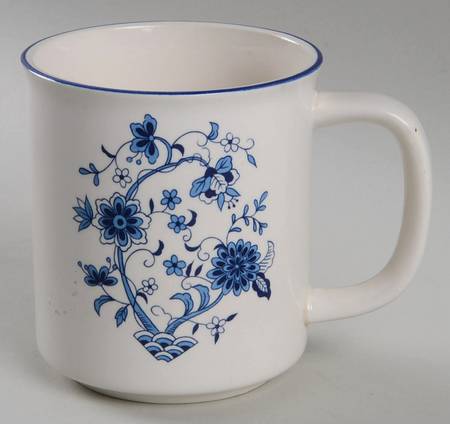Seine Blue (Scalloped, Blue Trim) Mug