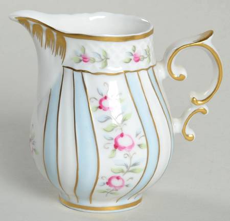 Savaria (Blue) Mini Creamer