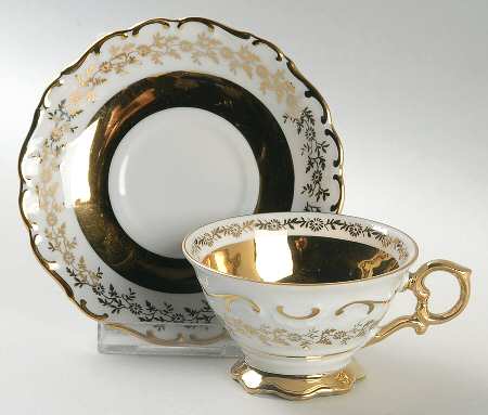 HDR7 Footed Demitasse Cup & Saucer Set