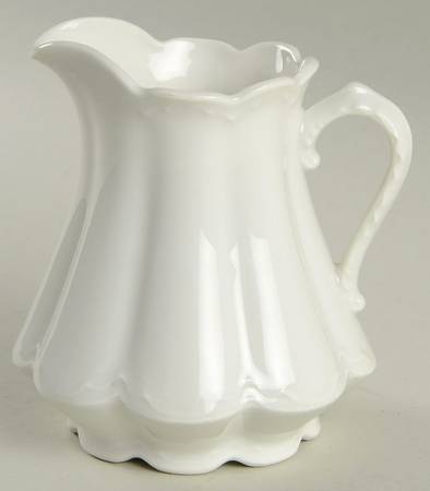 H2720 Creamer by Haviland