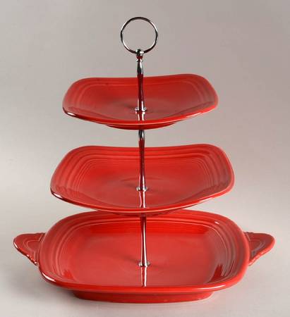 Fiesta Scarlet (Intro 2004) 3 Tiered Serving Tray (SQTRH,LPS,SPS)
