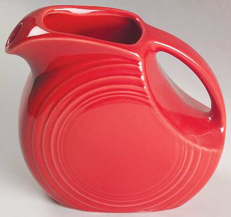 Fiesta Scarlet (Intro 2004) 32 Oz Pitcher