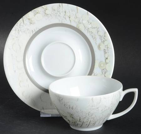Couture Flat Cup & Saucer Set