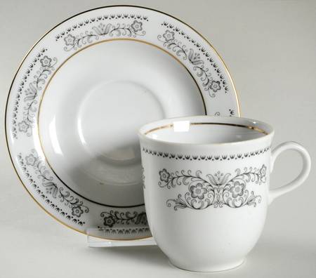 HEP48 Flat Cup & Saucer Set