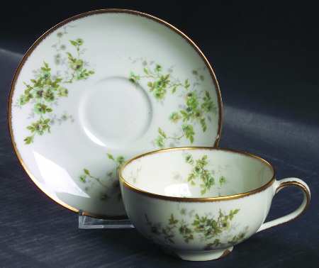 Schleiger 150-14 Flat Cup & Saucer Set