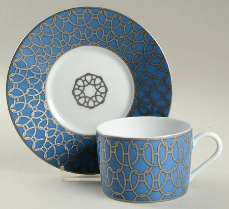 Fil d'Argent Flat Cup & Saucer Set