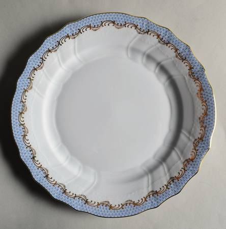 Fish Scale Dinner Plate