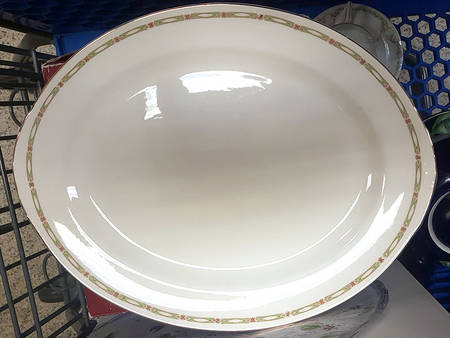 N1727 15" Oval Serving Platter