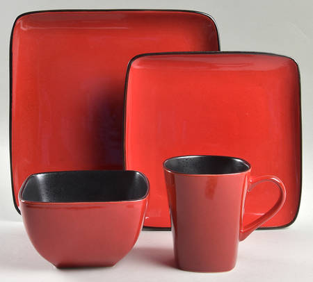 Rave Red Square 4 Piece Place Setting
