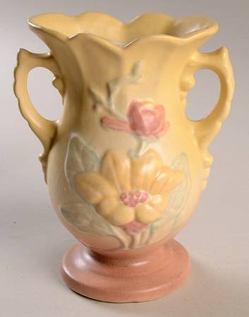Magnolia (Matte) 6" Vase