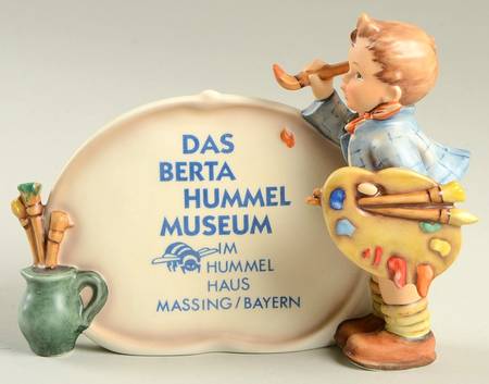 Advertising Signs-Plaques Tm7-The Artist/Das Berta Hummel Museum - Advertising Sign