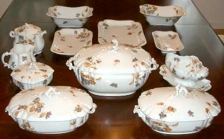 H3771 Tureen &  Lid