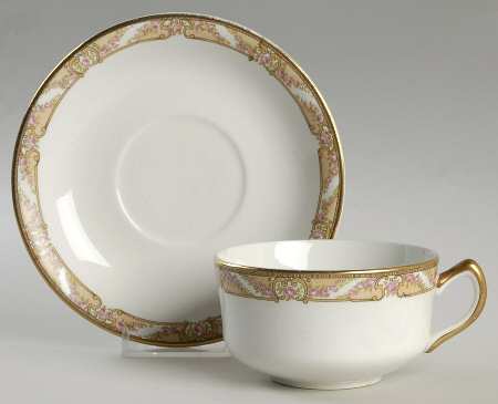 HLC3852 Flat Cup & Saucer Set