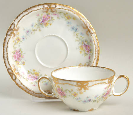 Schleiger 1058-7 Flat Bouillon Cup & Saucer