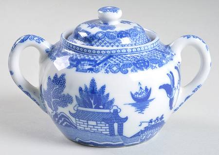 Blue Willow Mini Sugar Bowl & Lid