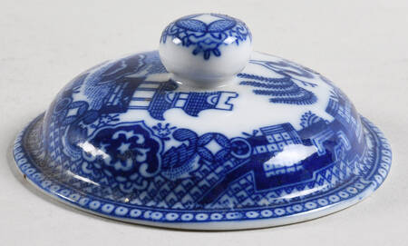 Blue Willow Lid for Mini Teapot