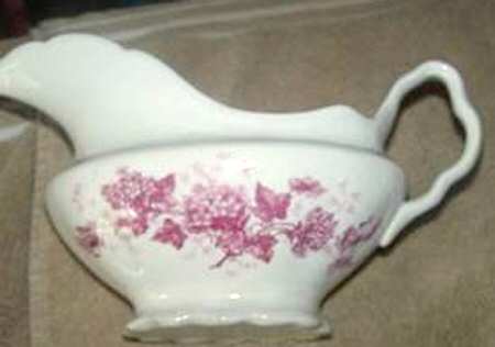 HLC3912 Gravy Boat