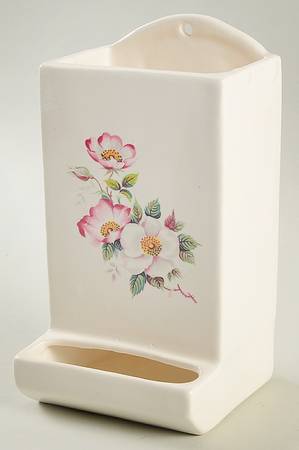 HWE1 Letter Holder