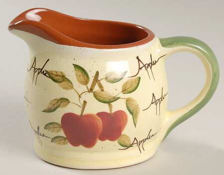Apple Orchard Collection Creamer