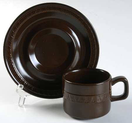 HAA2 Flat Cup & Saucer Set