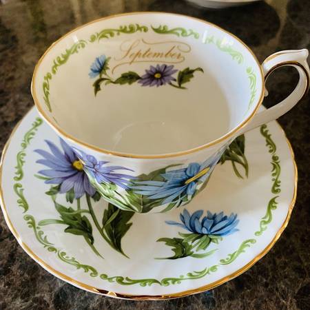 Flower of the Month Flat Cup & Saucer Set