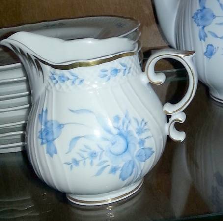 HLH8 Creamer