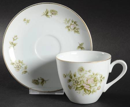 Rhine-Coupe Flat Cup & Saucer Set
